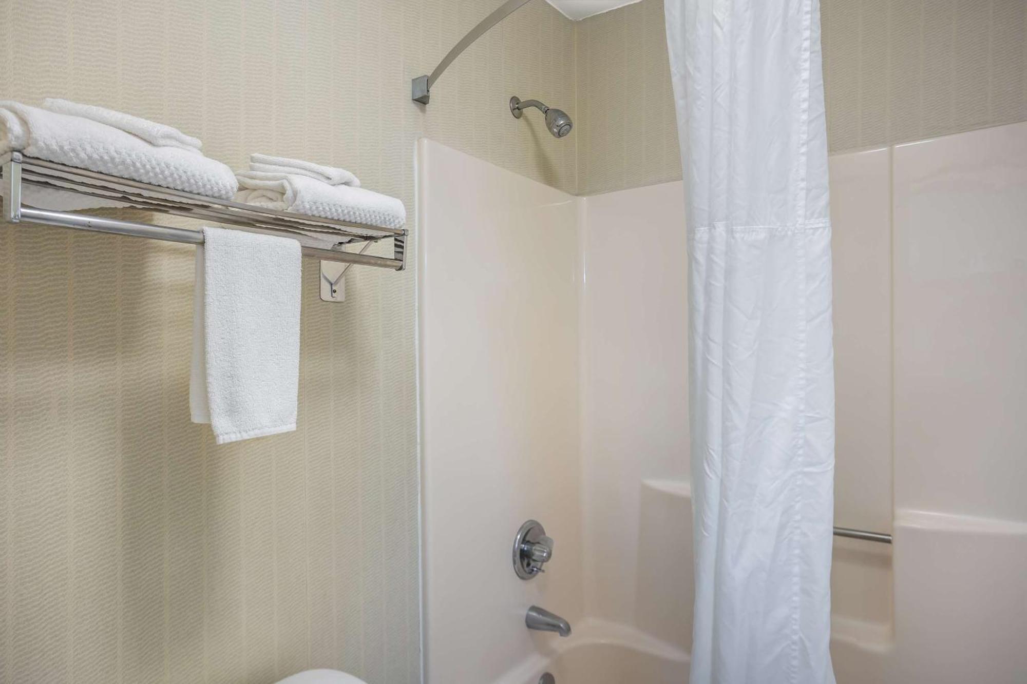 Quality Inn Gettysburg Battlefield Εξωτερικό φωτογραφία