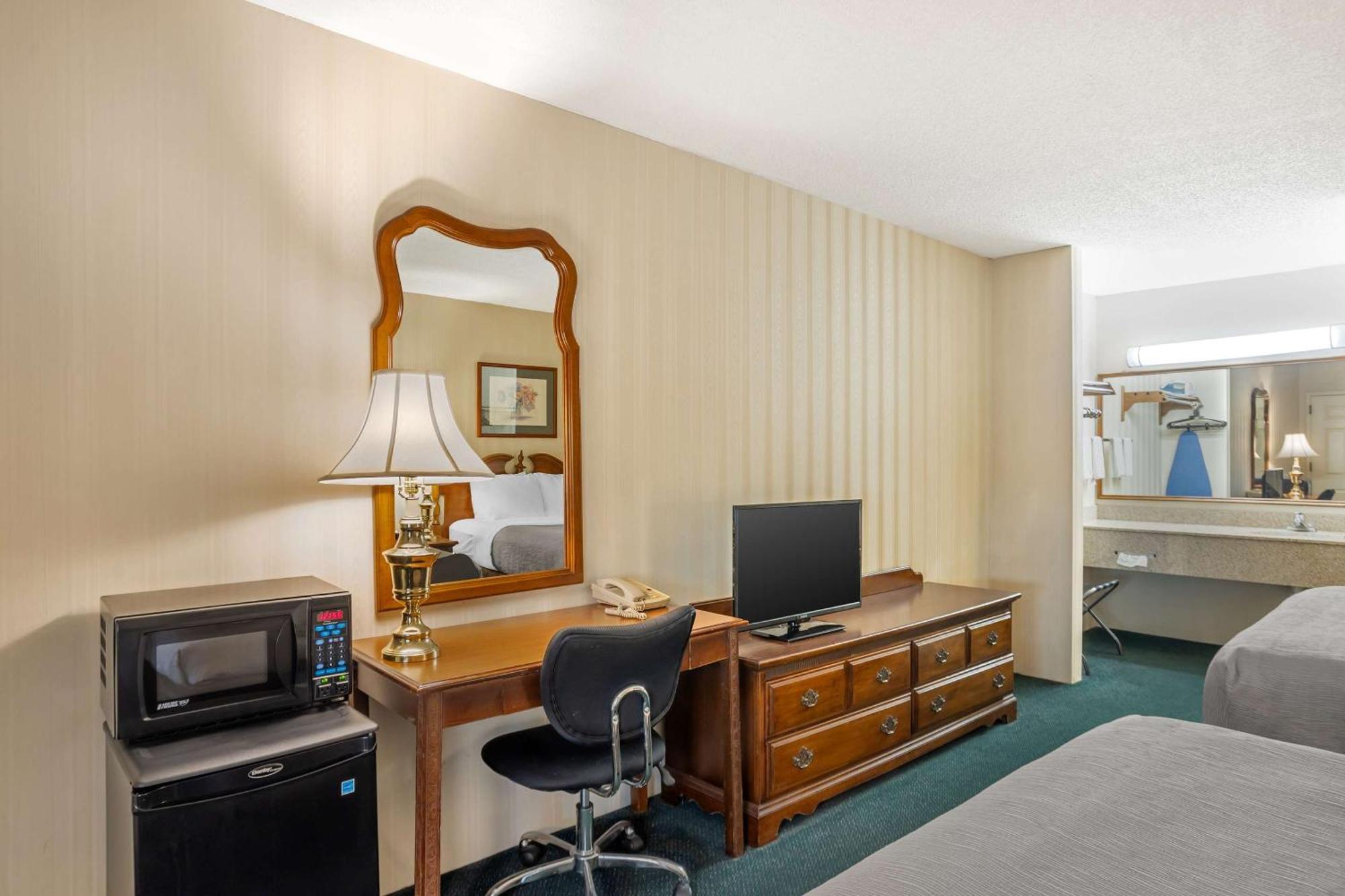 Quality Inn Gettysburg Battlefield Εξωτερικό φωτογραφία