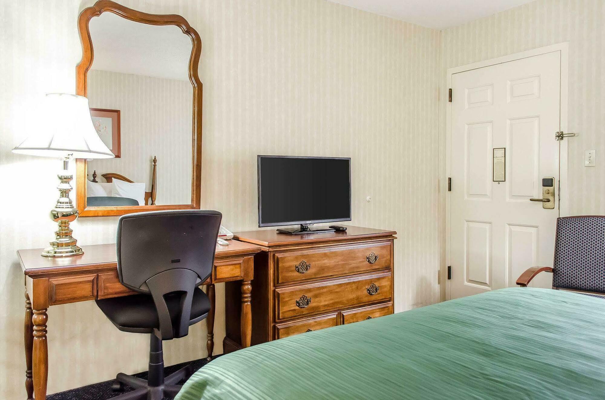 Quality Inn Gettysburg Battlefield Εξωτερικό φωτογραφία